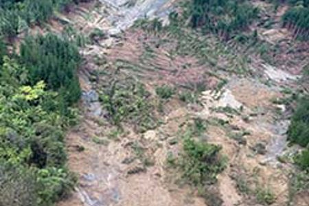 Cyclone clean-up continues