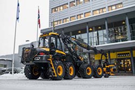 20,000th forest machine for Ponsse
